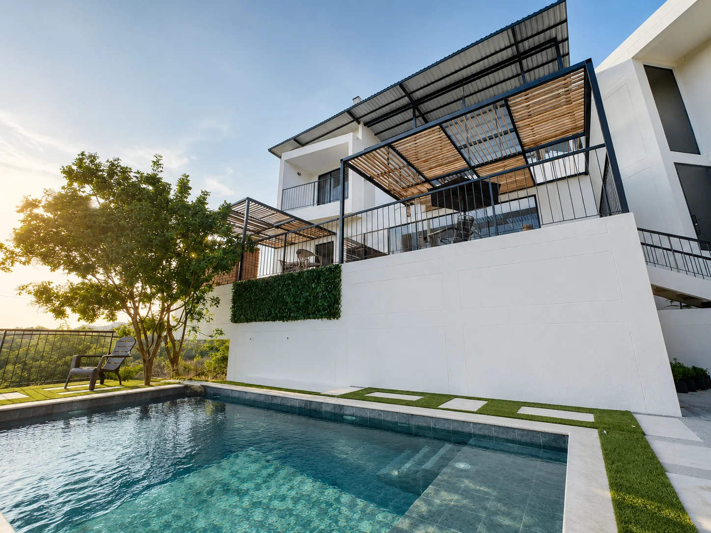 Vivienda unifamiliar · Santa Marta — terraza y piscina